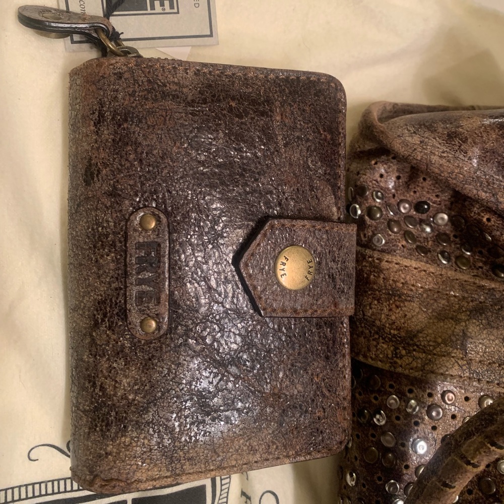 Frye Deborah Satchel & Medium Wallet Chocolate - Picture 5 of 8